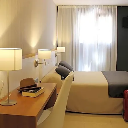 Otel Teruel 3*