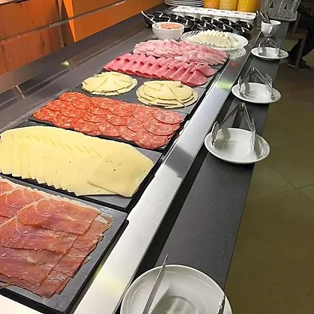 Otel Teruel 3*