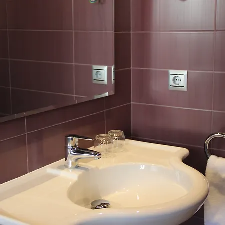 Szálloda Teruel 3*